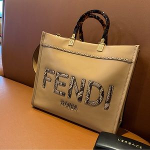 FENDI TOTE
